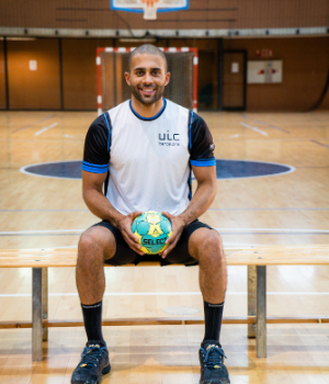 UIC Barcelona - uniforme 1