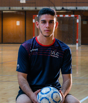 UIC Barcelona - uniforme 3
